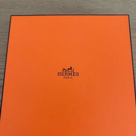 Hermes Mini Constance Etoupe and Black Reversible Silver Belt Sz 100 Never Used - Picture 12 of 12